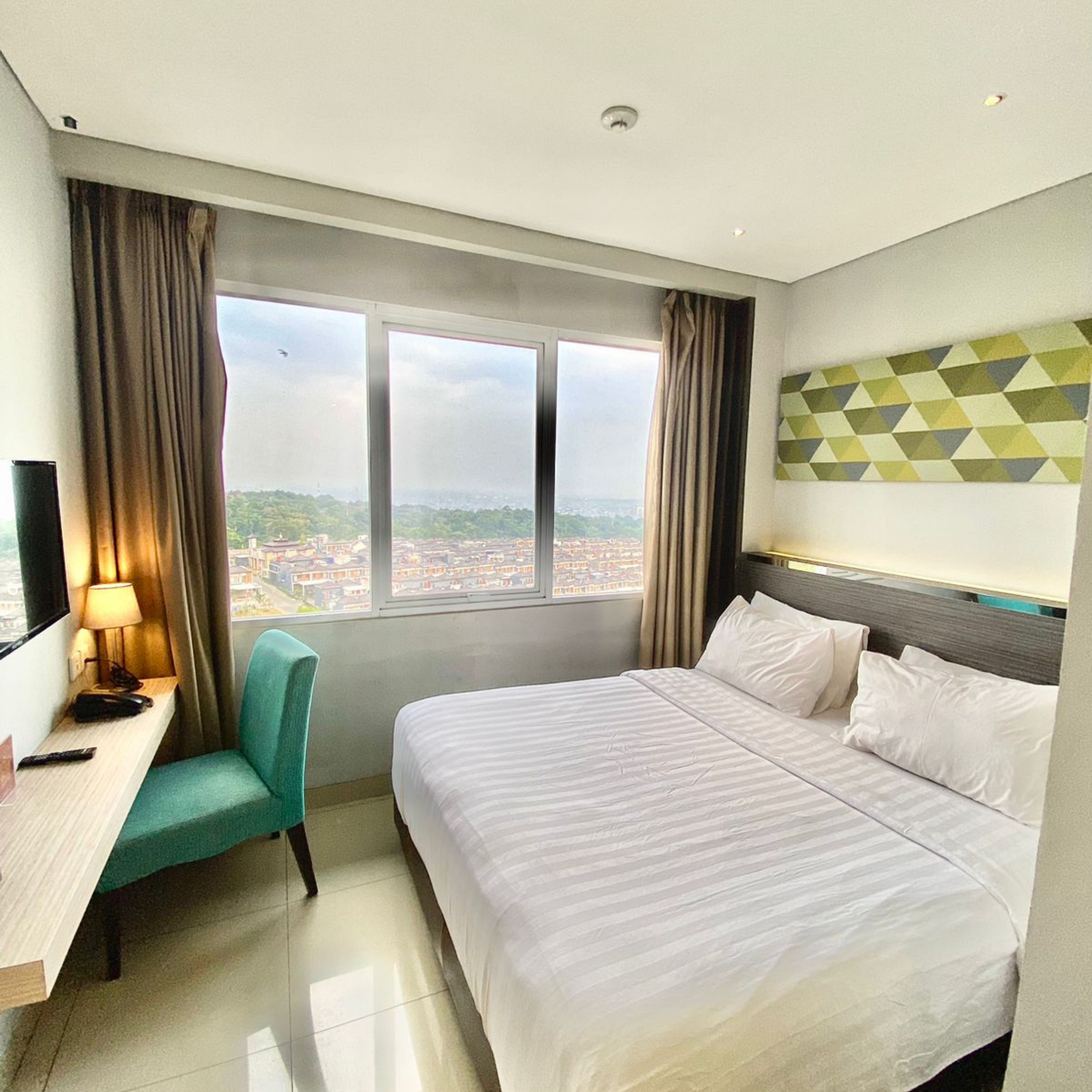 Clove Hotel Bandung | Official Website